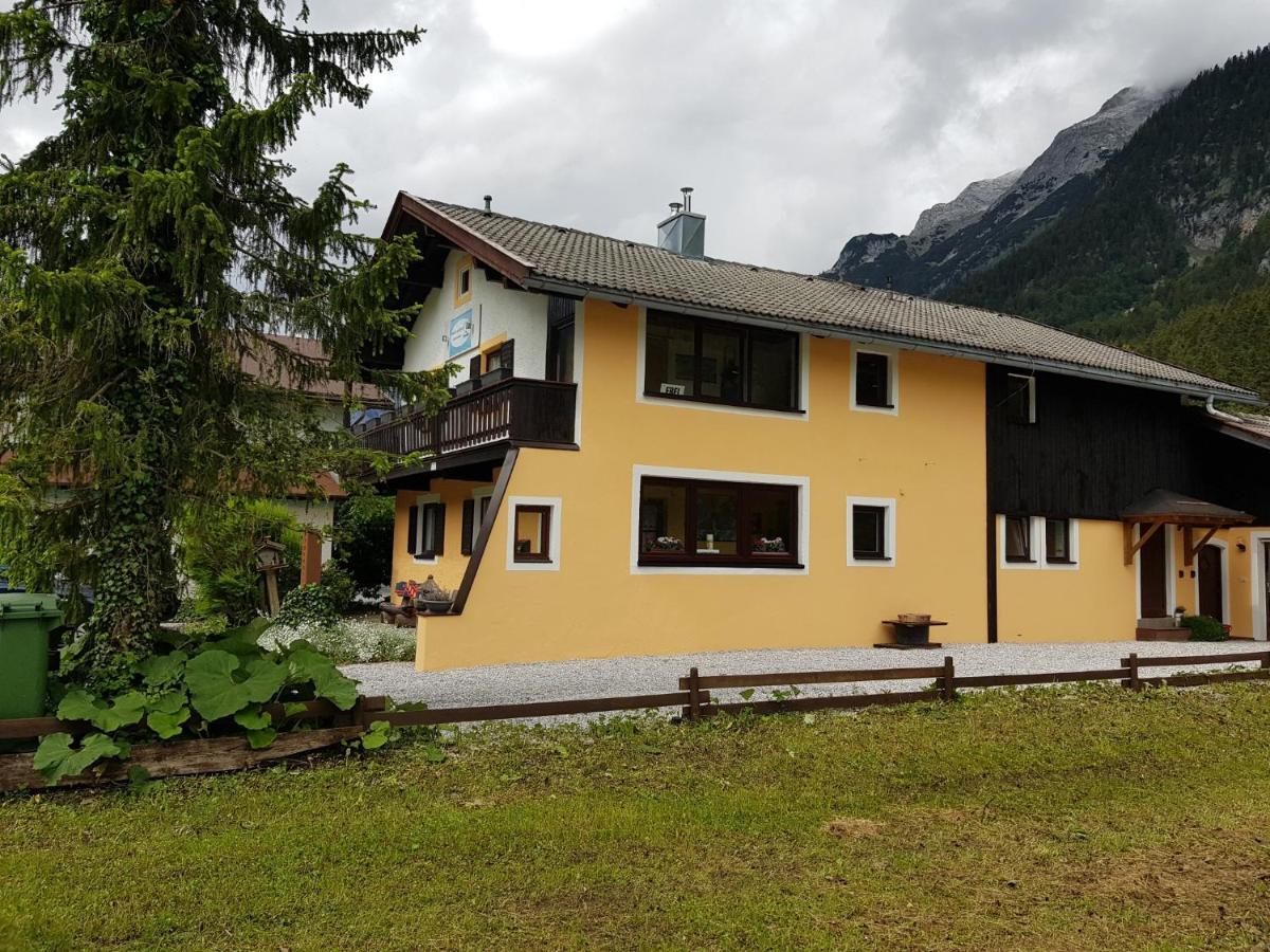 Landhaus Alpenblick Leutasch Exterior foto