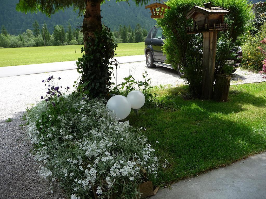 Landhaus Alpenblick Leutasch Exterior foto